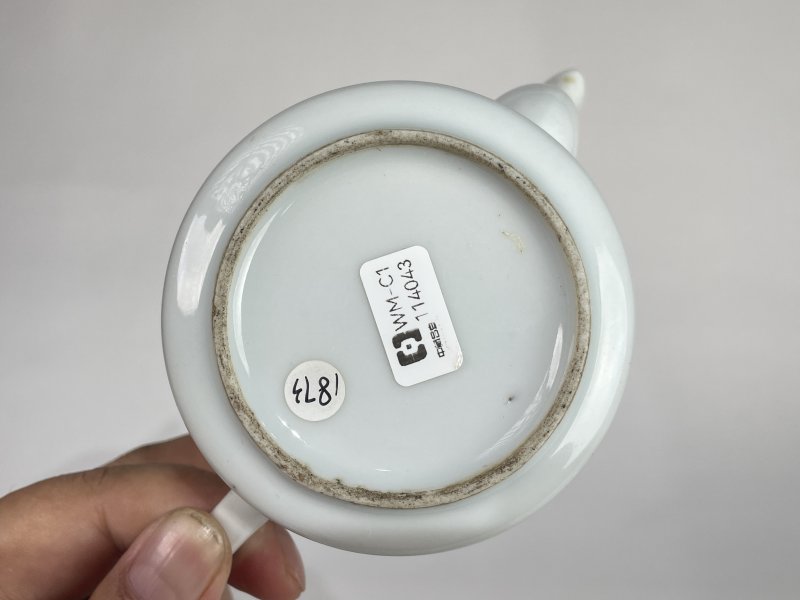 民国 粉彩山水诗文茶壶 - 图9