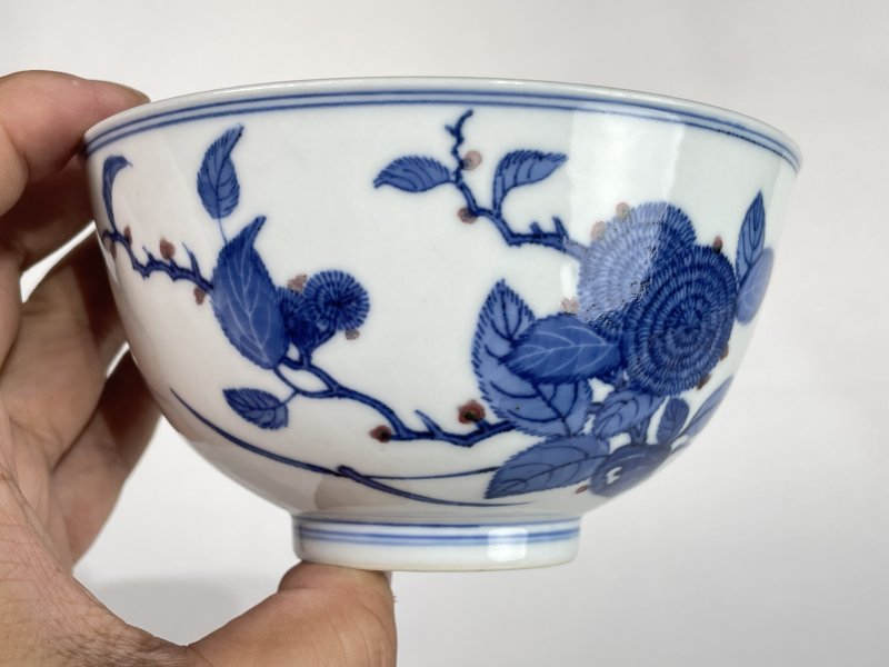 解放后 青花釉里红花卉纹碗 - 图3