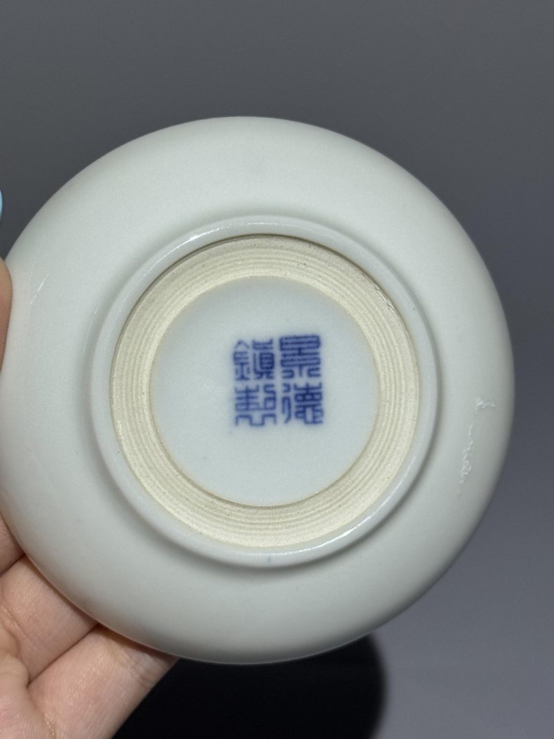    青花竹石纹印泥盒 - 图6