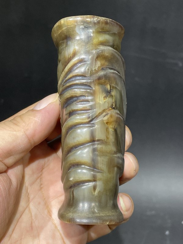 老角雕笔筒 - 图3