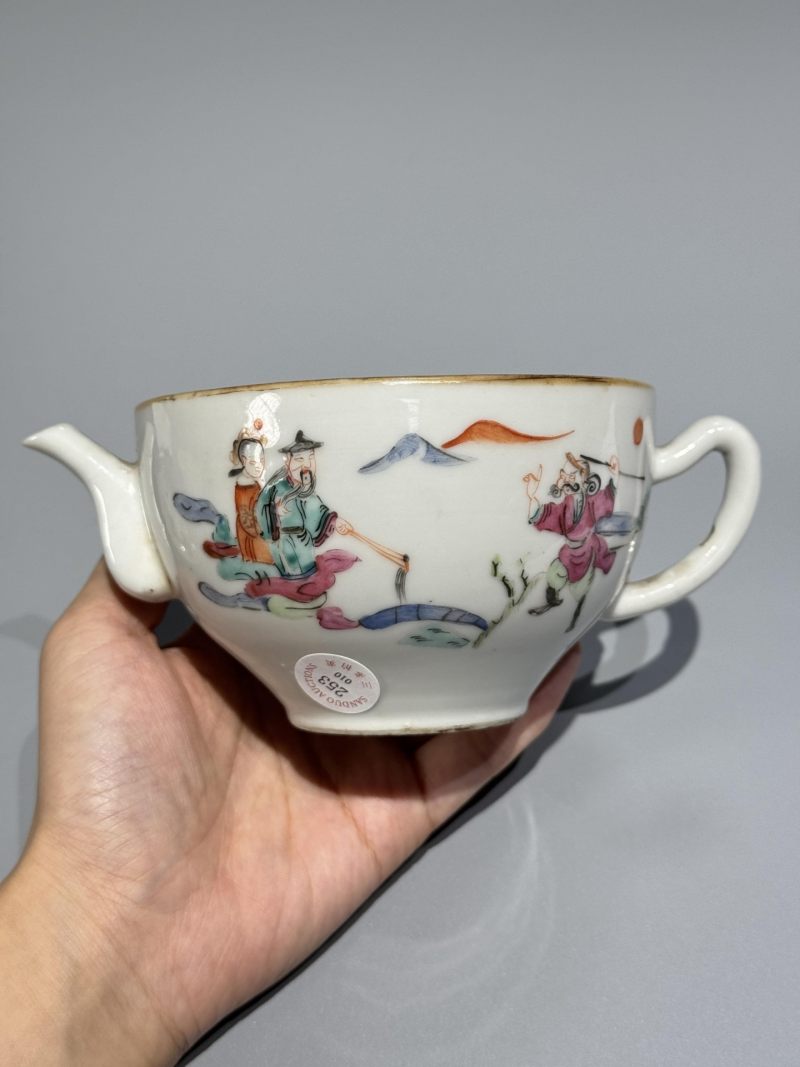    清道光 粉彩人物纹茶壶 - 图6