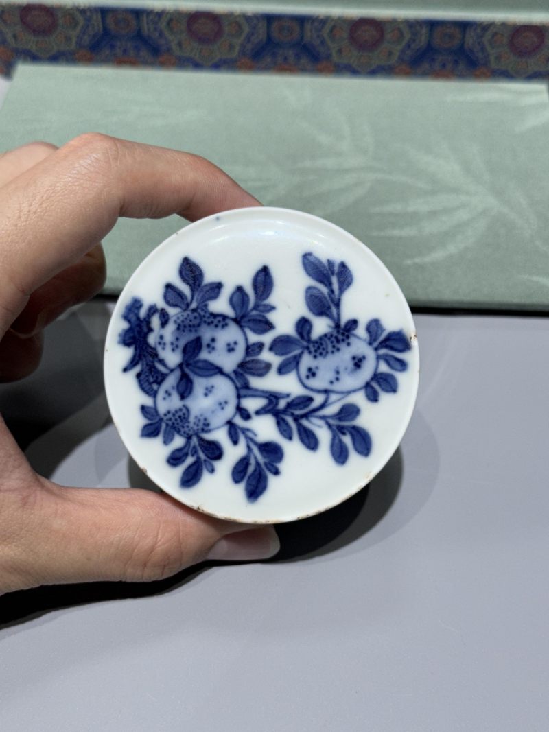    清雍正 青花石榴纹印泥盒 - 图4