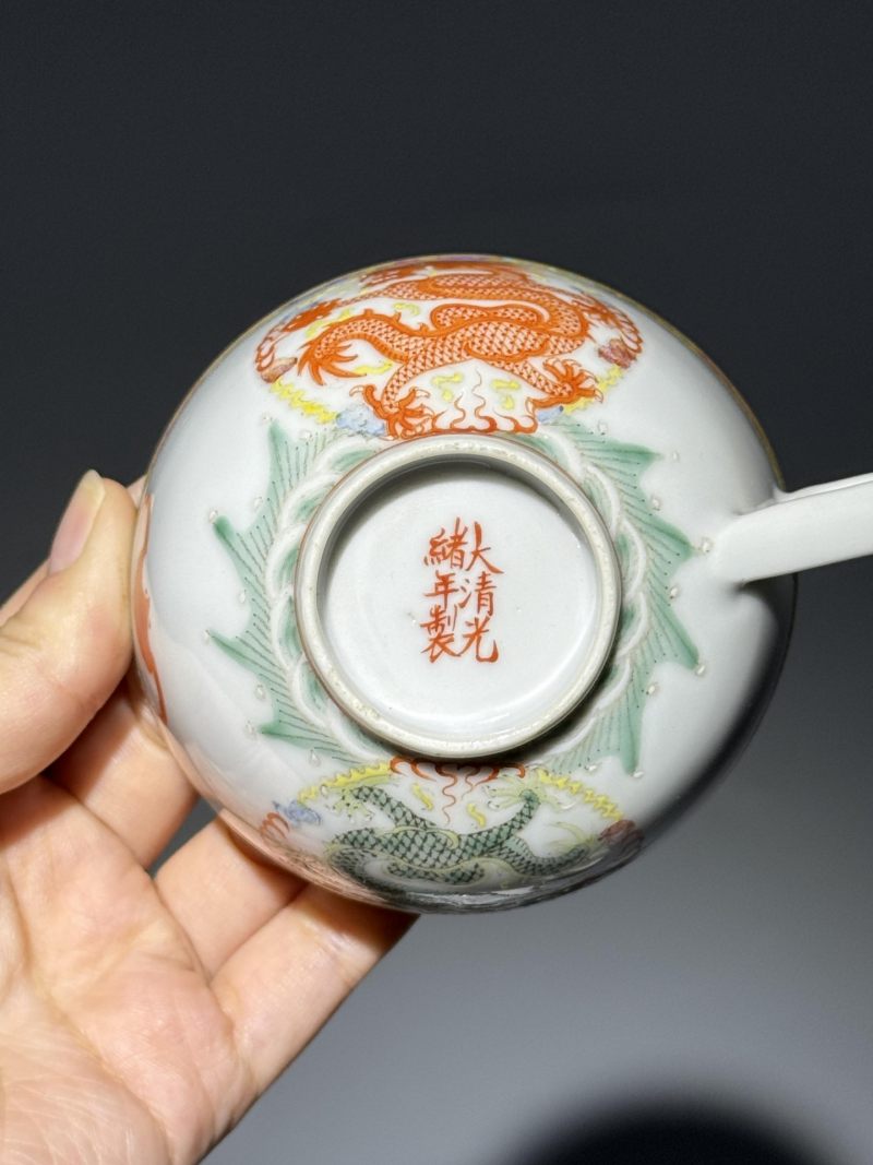    矾红龙纹杯碟三套 - 图13