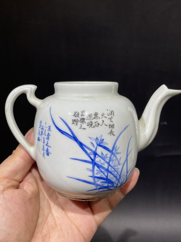 解放后 粉彩花鸟诗文茶壶 - 图4
