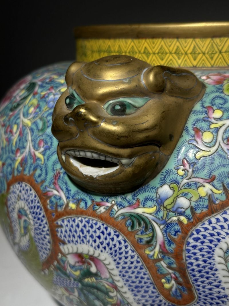    叶冬青风格 粉彩花卉龙纹狮耳罐 - 图14