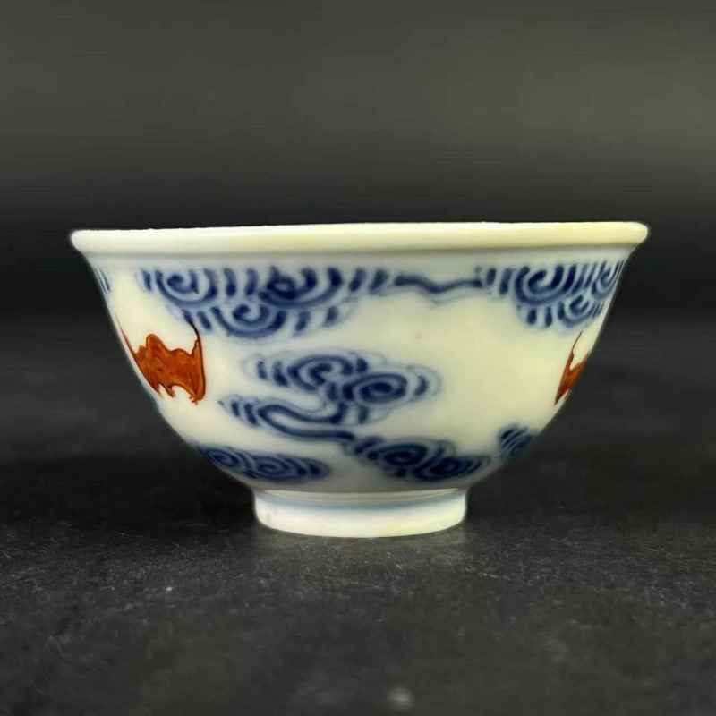 清光绪 青花矾红云福纹杯 - 图5