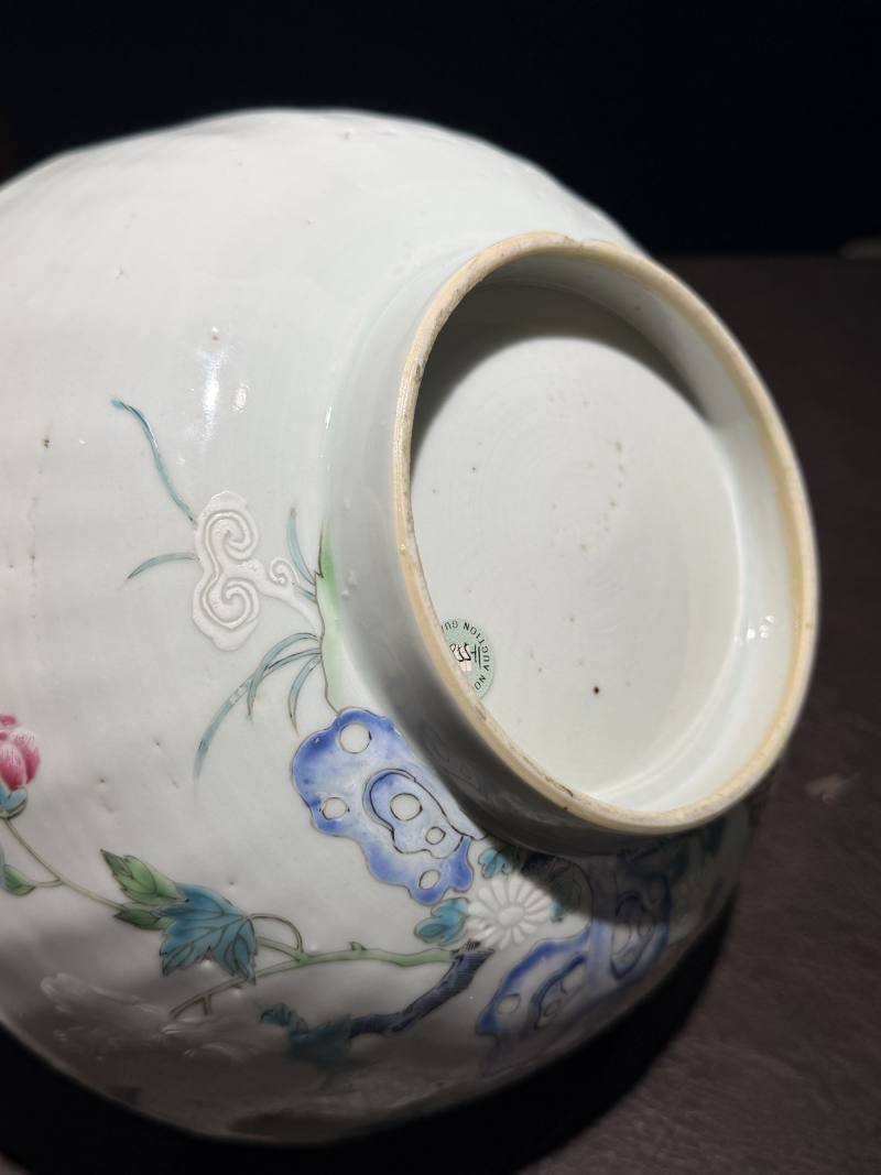 清乾隆 粉彩庭院花卉大碗 - 图12