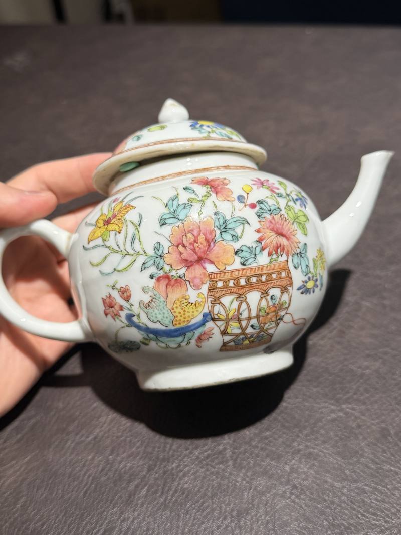 清雍正 广珐琅三果花卉纹茶壶 - 图9