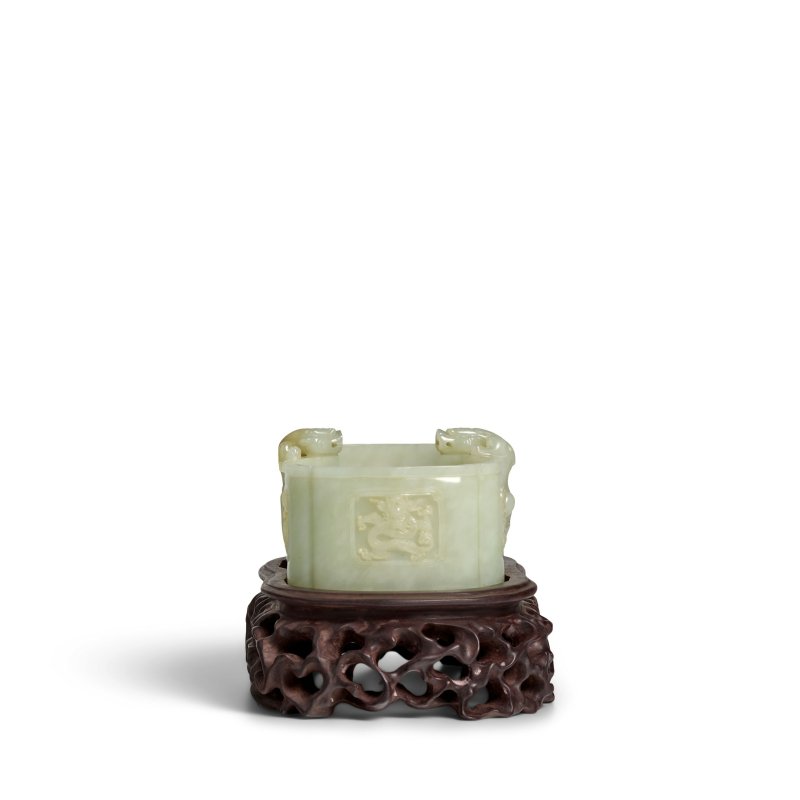 十九/二十世紀 白玉開光盤龍洗 | A WHITE JADE 'DRAGON' WASHER - 图4
