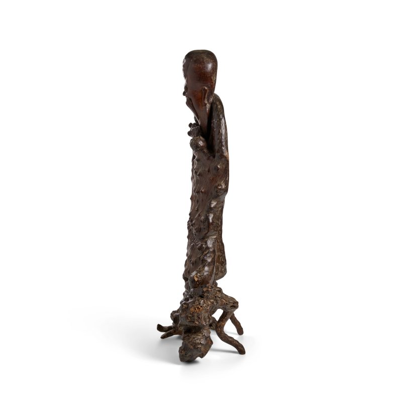 晚清 癭木雕壽老帶座立像 | A LARGE BURLWOOD CARVED FIGURE OF SHOULAO ON STAND - 图3