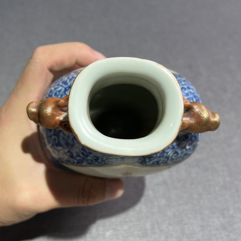 民国青花粉彩婴戏兽耳瓶一对 - 图18