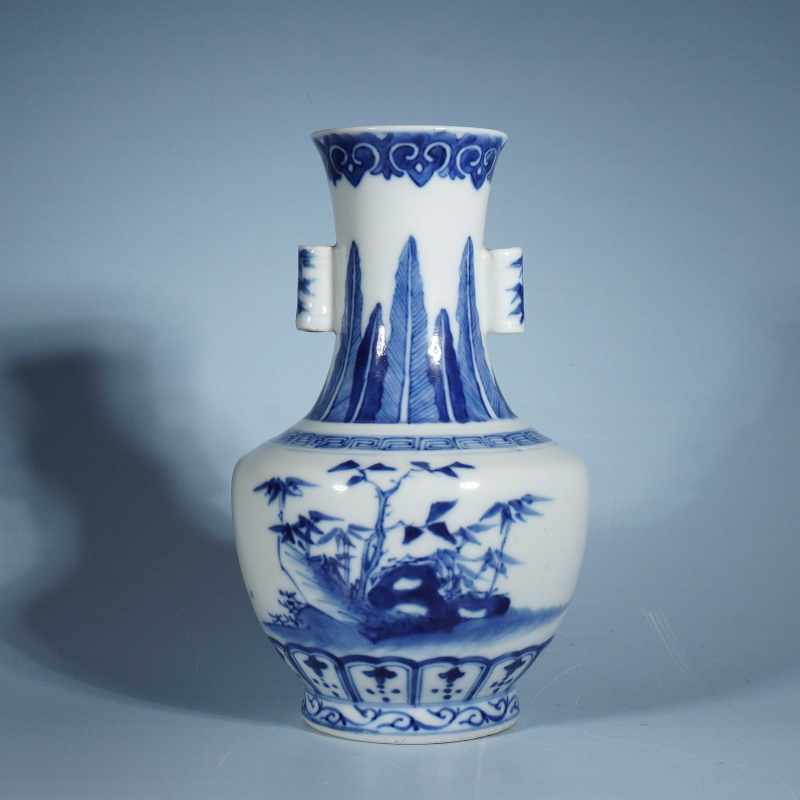 清青花花鸟纹贯耳瓶 - 图1
