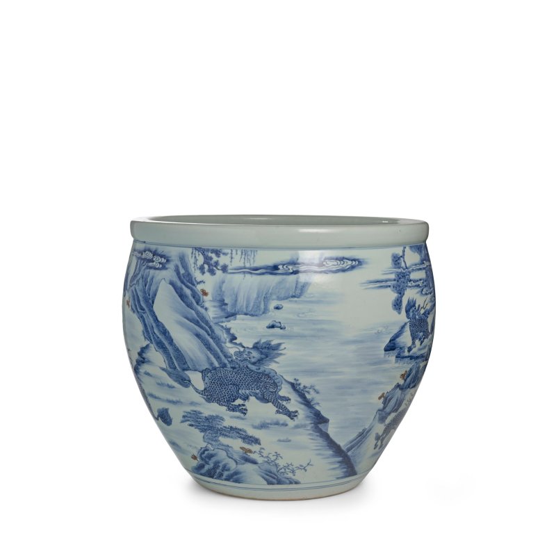 青花釉裏紅海水江崖瑞獸圖大缸 | AN UNDERGLAZE-BLUE COPPER-RED 'MYTHICAL BEAST' JARDINIÈRE - 图4