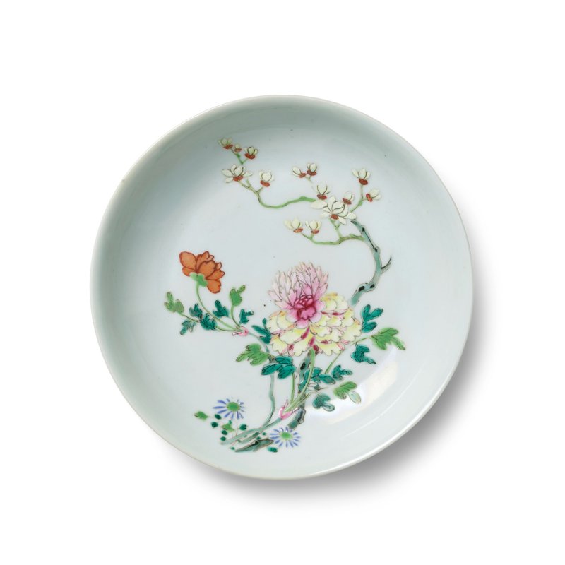 十八世紀 粉彩花卉紋盤 | A FAMILLE-ROSE 'FLORAL' DISH - 图3