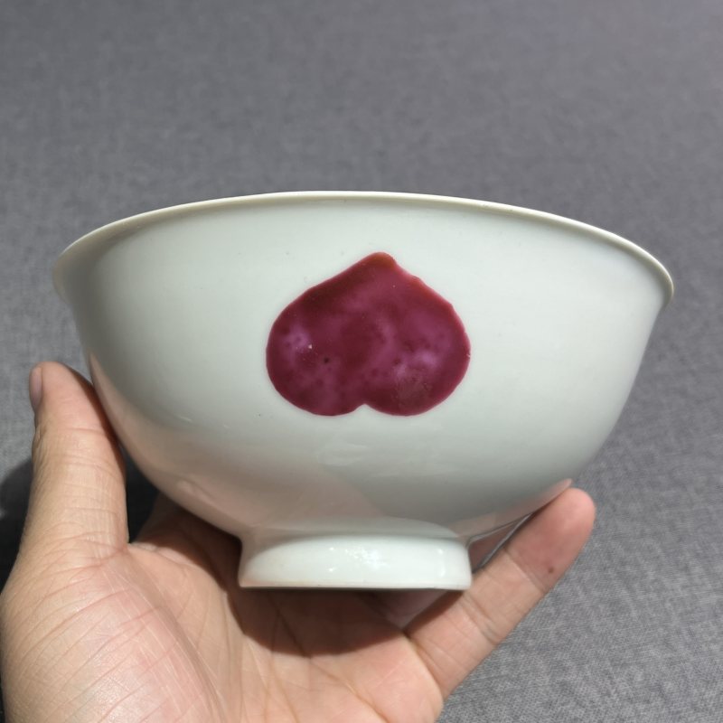 清雍正胭脂红釉寿桃碗 - 图4
