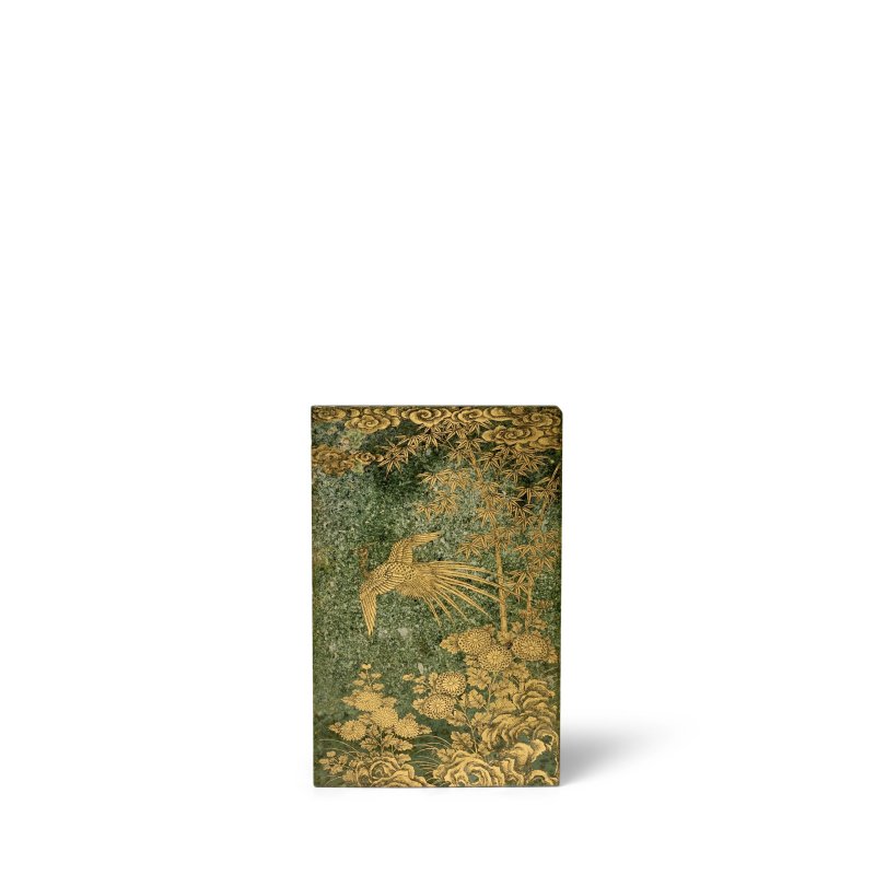 晚清 碧玉描金仙人乘槎圖插屏 | A GILT-DECORATED SPINACH GREEN JADE TABLE SCREEN - 图2