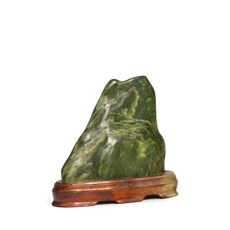碧玉山形擺件 | A SPINACH-GREEN JADE ROCK - 图2
