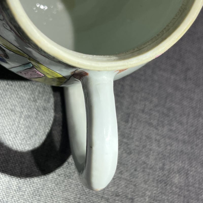 清雍正粉彩西厢记梨形壶 - 图18
