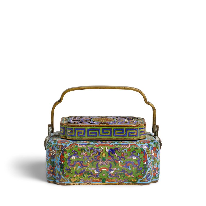 十八世紀 掐絲琺琅纏枝蓮紋手爐 | A CLOISONNÉ ENAMEL 'LOTUS' HANDWARMER - 图6