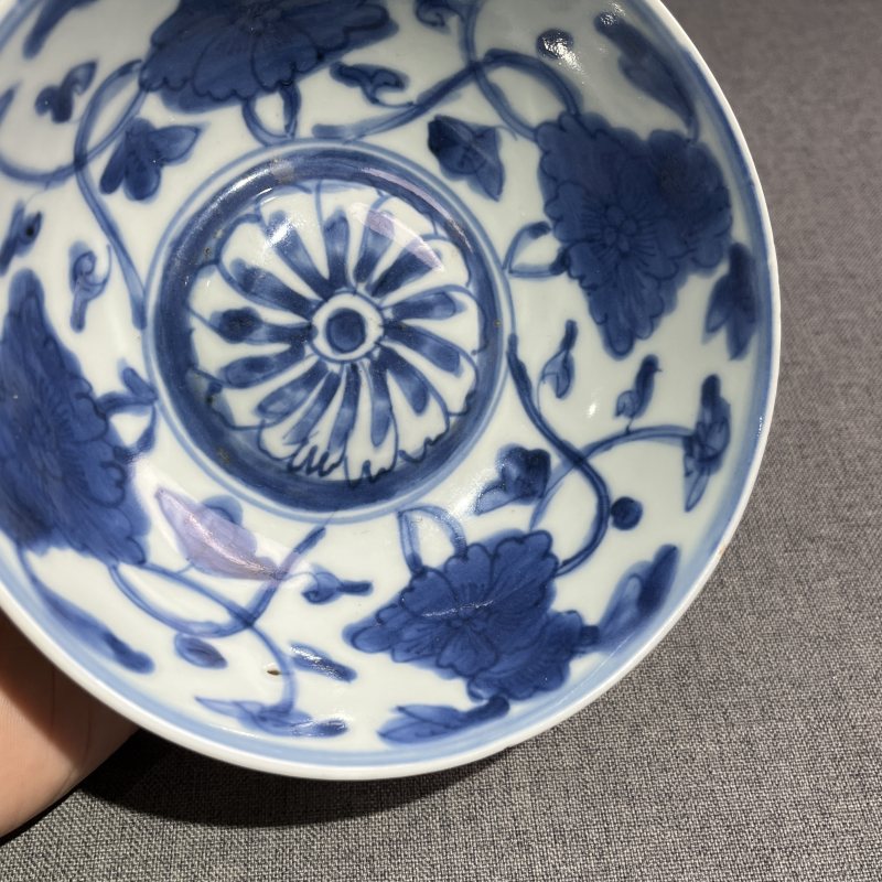 明晚期青花花卉卧足碗 - 图7