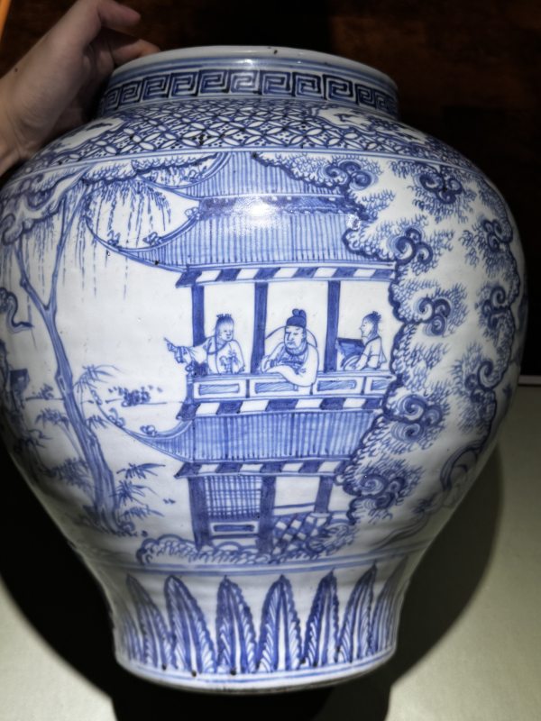 明景泰 青花携琴访友图大罐 - 图8