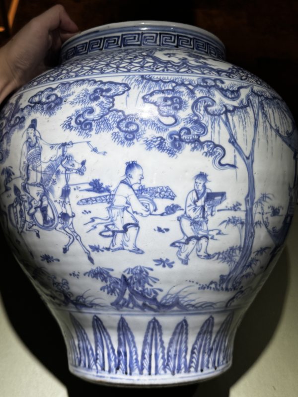 明景泰 青花携琴访友图大罐 - 图6