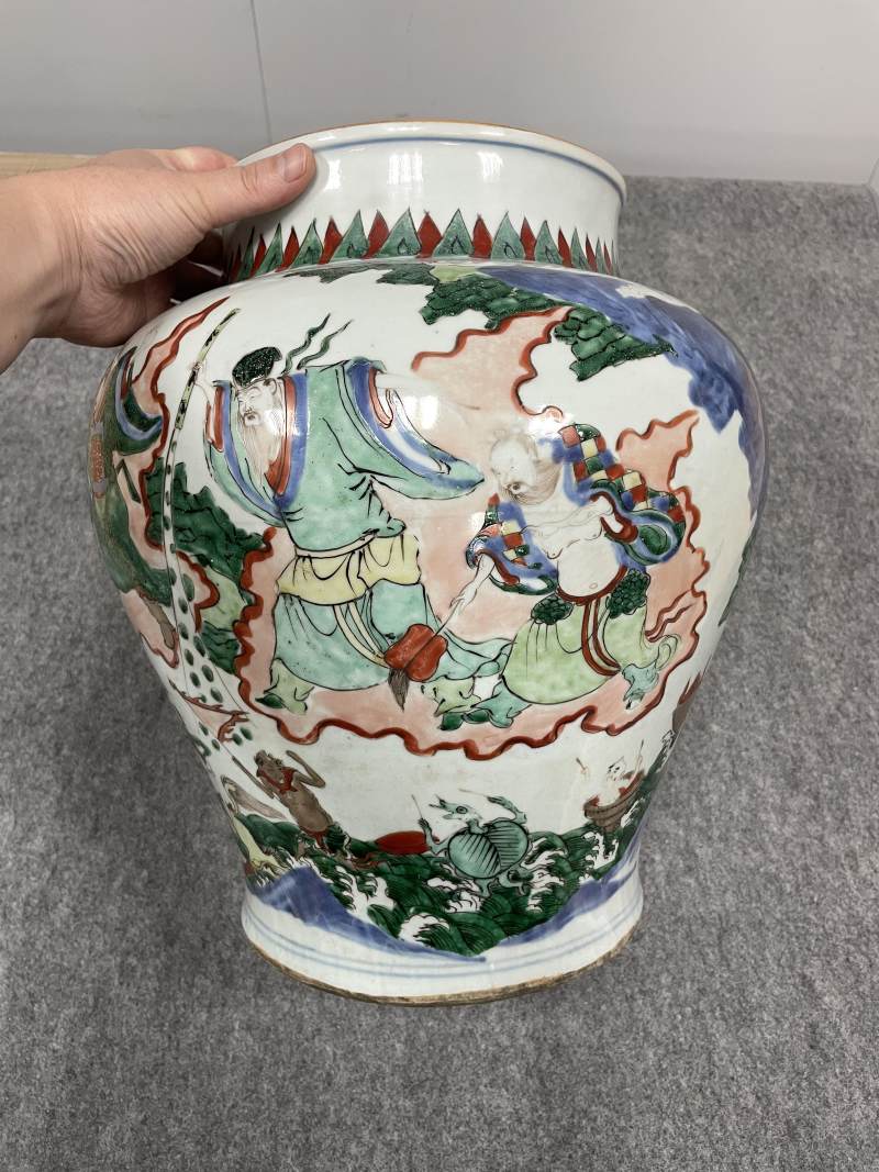 清顺治 青花五彩八仙过海图大将军罐 - 图5