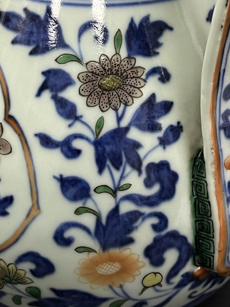 清中期 青花加彩折枝花果纹执壶 - 图14