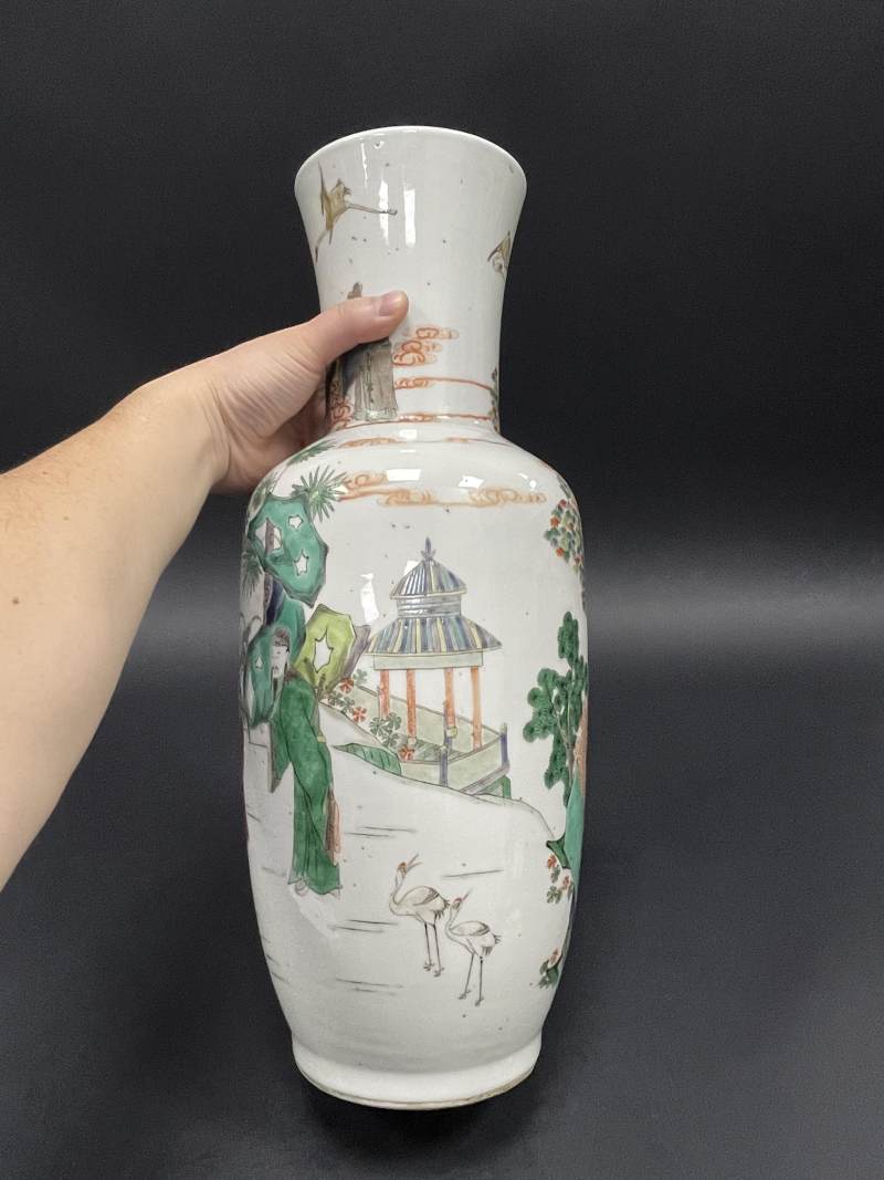 清晚期 五彩八仙庆寿图瓶 - 图5