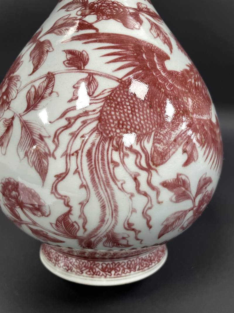 清雍正 釉里红穿花凤纹大玉壶春瓶 - 图12