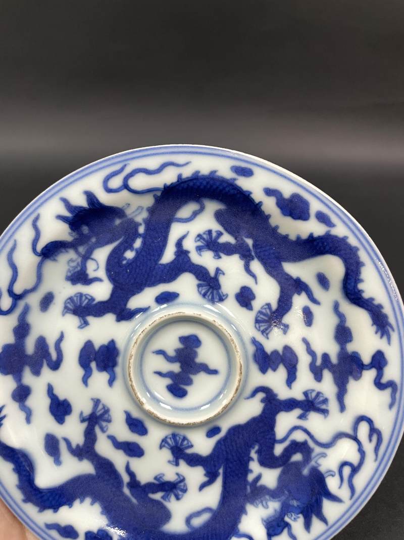 清乾隆 青花云龙纹盏托 - 图5
