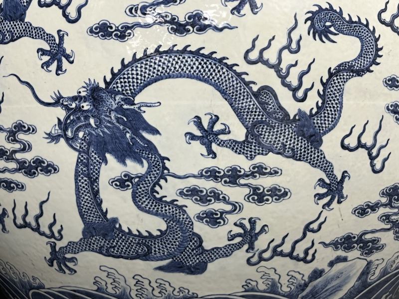 清道光 青花九龙闹海图大缸 - 图13