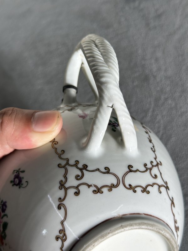 清乾隆 粉彩花卉描金茶壶 - 图17