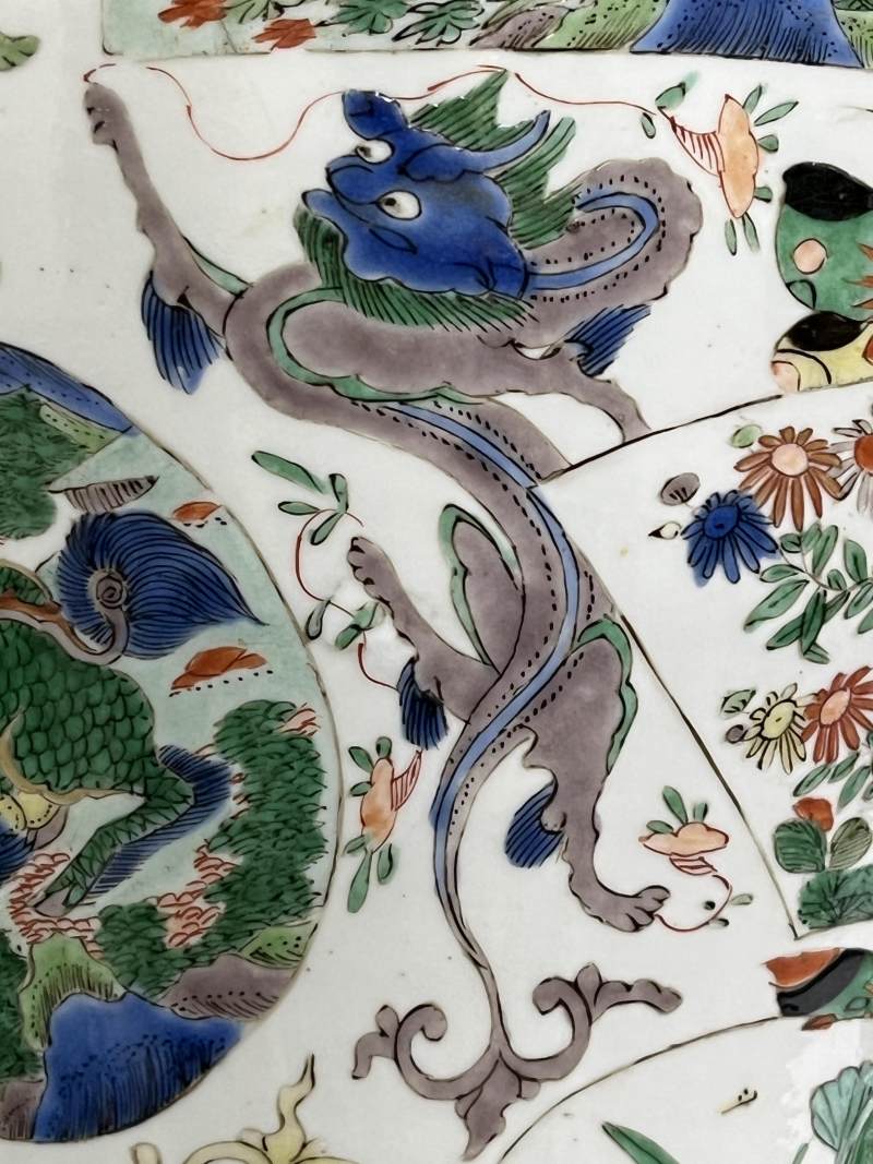清康熙 五彩瑞兽花蝶纹将军罐一对 - 图52