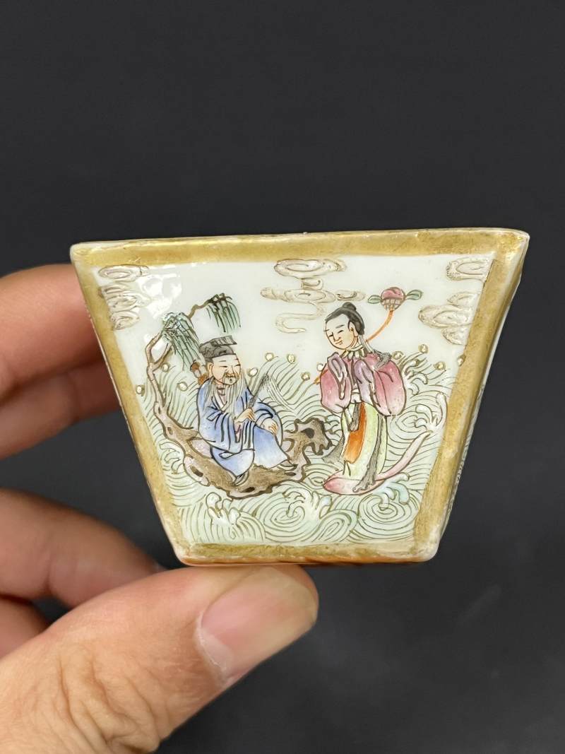 清中期 粉彩八仙过海图斗方杯四只 - 图10