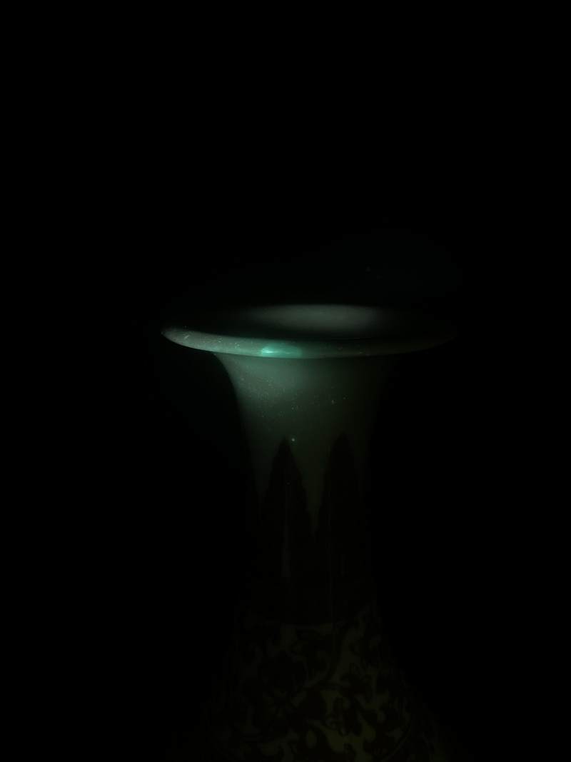清雍正 釉里红穿花凤纹大玉壶春瓶 - 图16