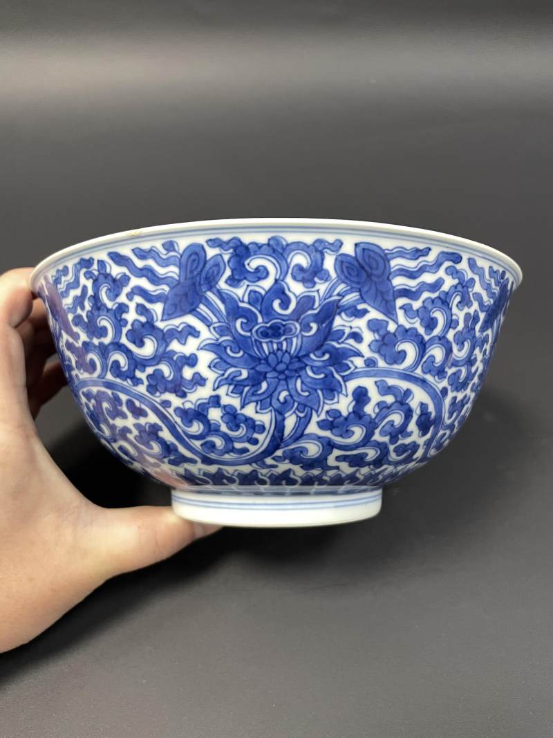 清康熙 青花缠枝莲纹大碗 - 图4