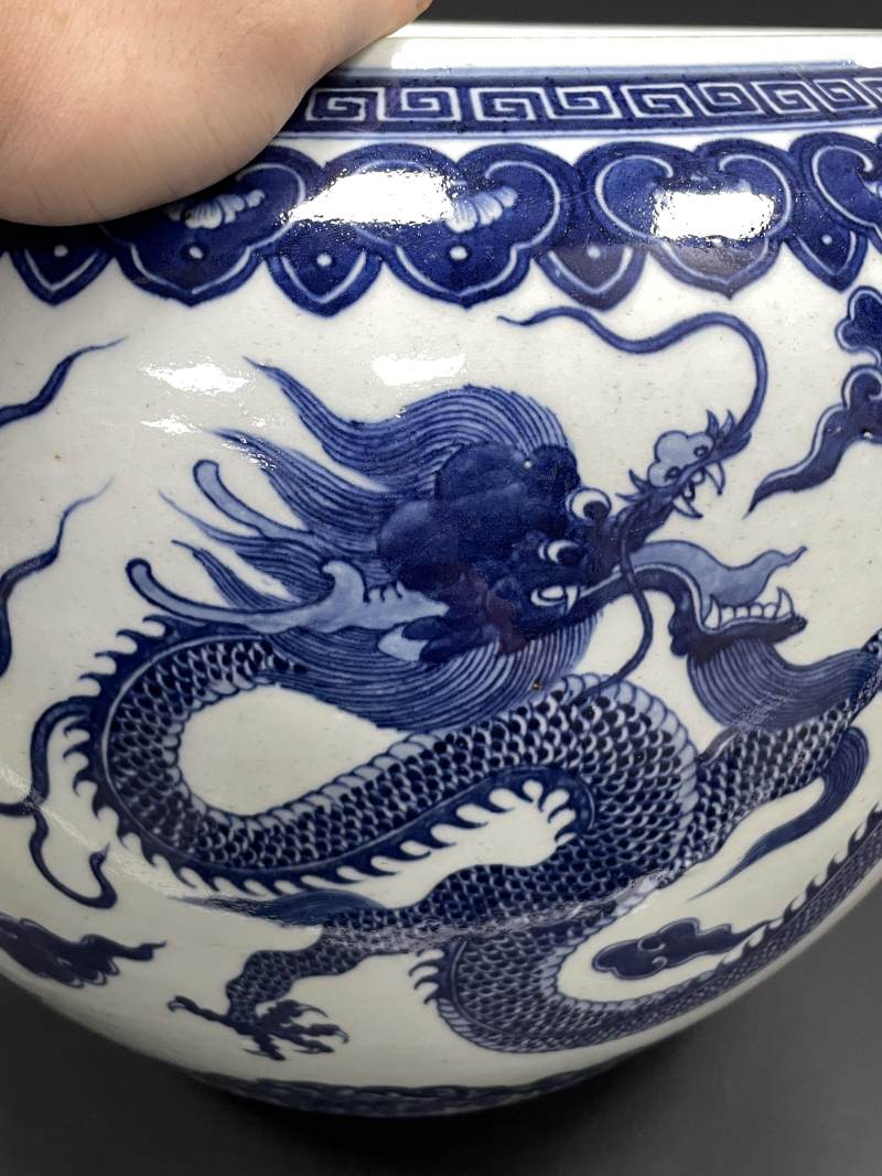 清晚期 青花云龙纹缸 - 图13