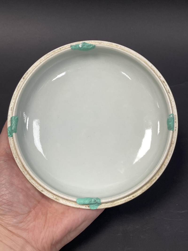 清嘉庆 青花矾红九龙图大印盒 - 图11
