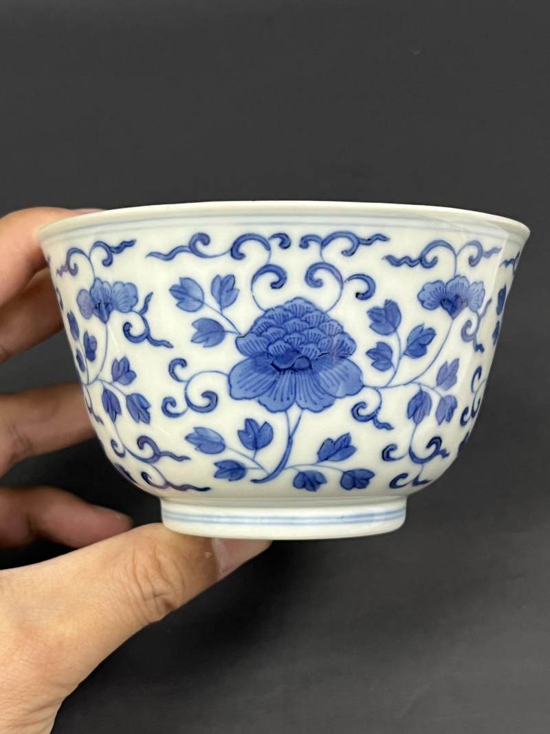 清道光 青花缠枝牡丹纹碗 - 图4
