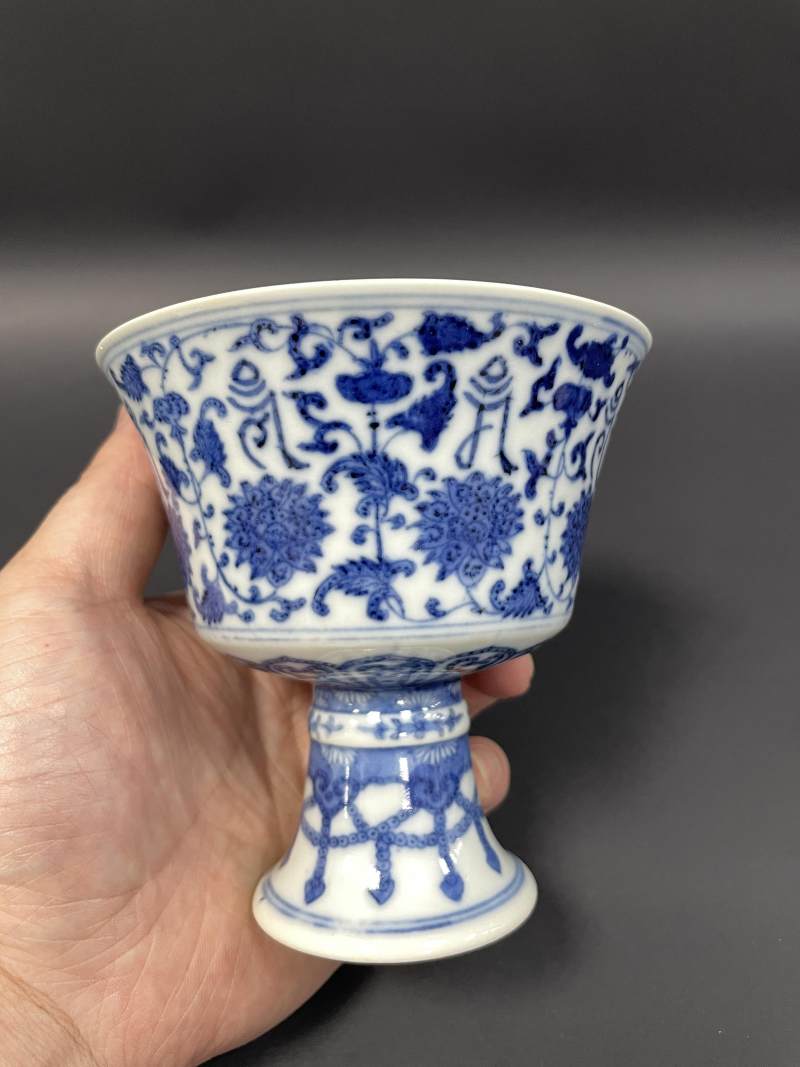 清道光 青花缠枝莲托梵文酥油灯 - 图5