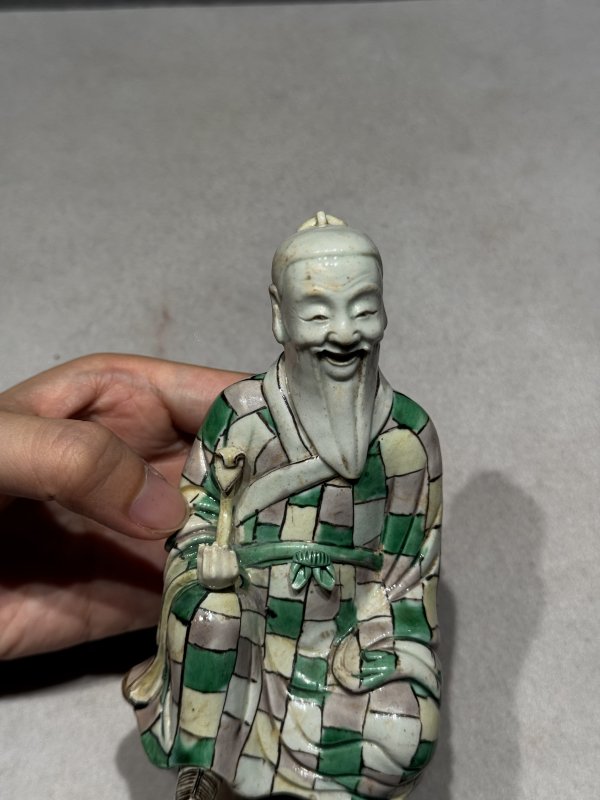 清康熙 素三彩老子出关坐像 - 图22