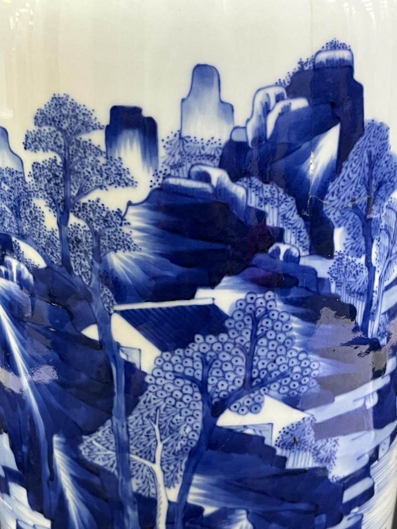 清康熙 青花山水人物纹棒槌瓶 - 图11