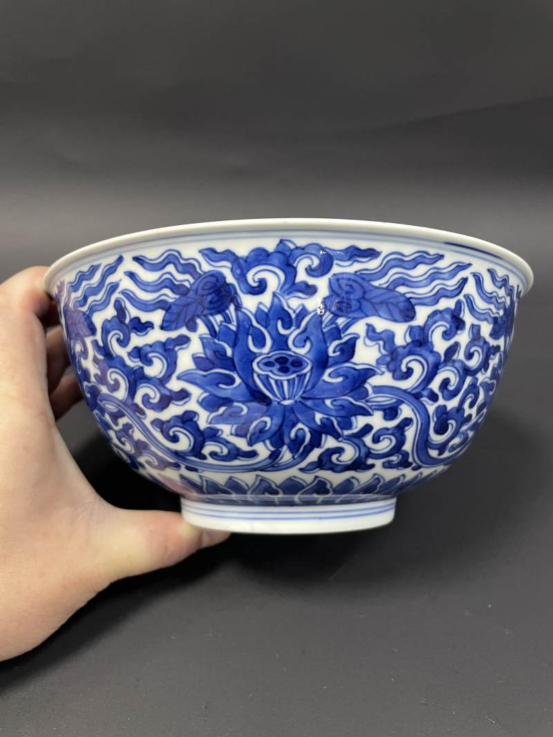 清康熙 青花缠枝莲纹大碗 - 图3