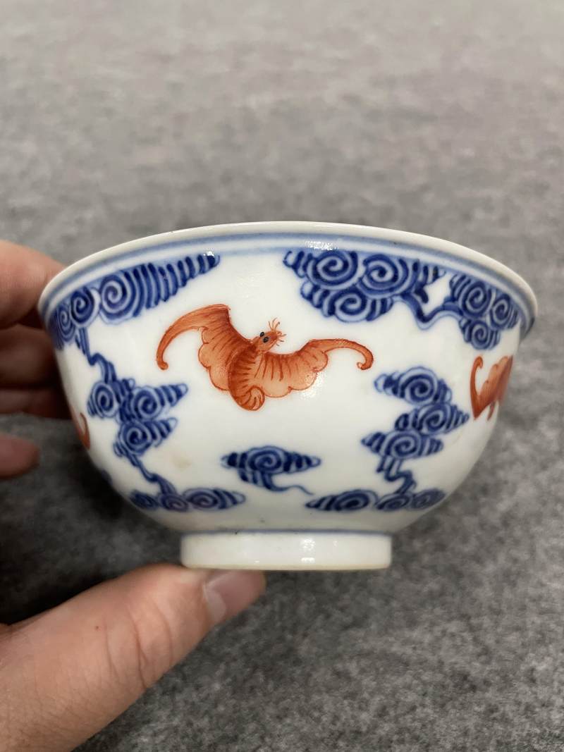 清光绪 青花矾红洪福齐天图杯、碗、盖碗、盘、匙八十三只 - 图122