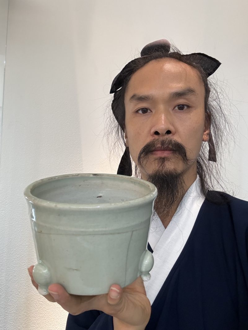明万历 翠青釉三足炉 - 图15