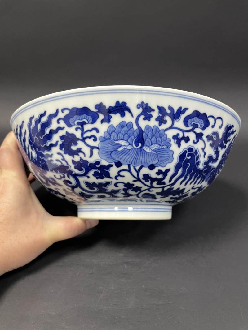 清道光 青花穿花夔凤纹大碗 - 图2