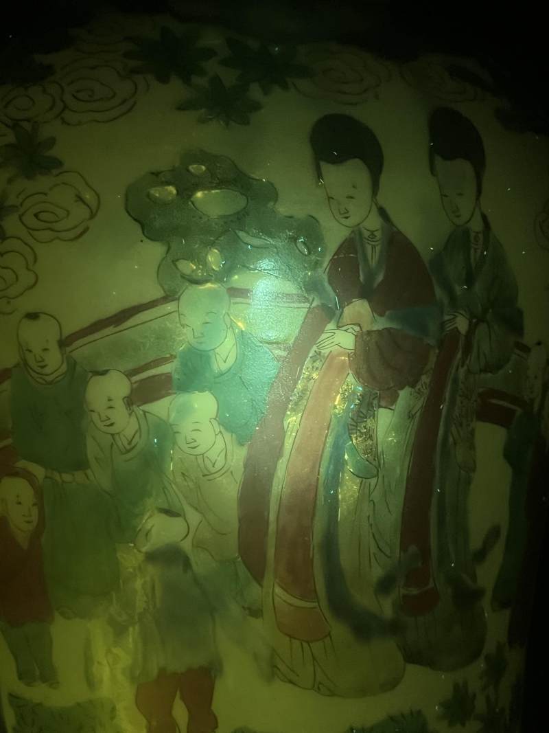 清顺治 青花五彩四妃十六子图将军罐 - 图21