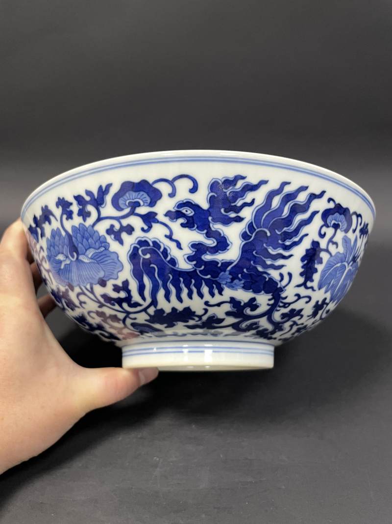 清道光 青花穿花夔凤纹大碗 - 图3