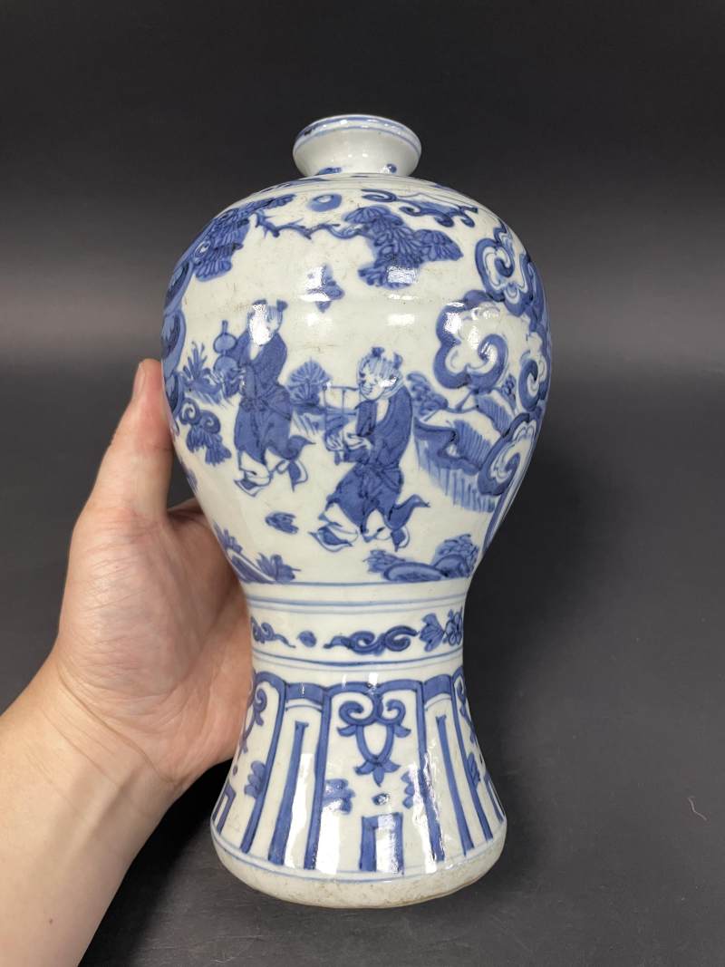 明晚期 青花神仙人物纹梅瓶 - 图4